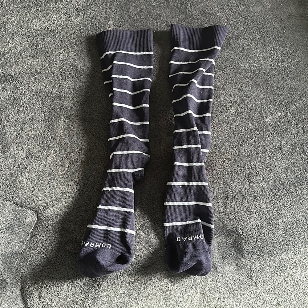 Comrad large narrow navy striped compression socks